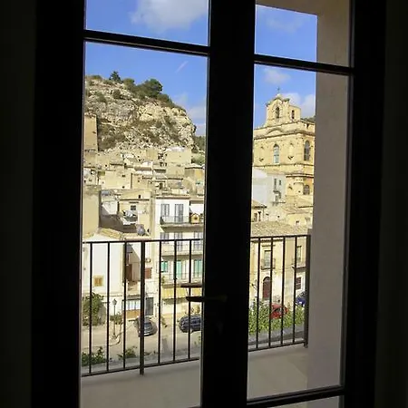 Appartamenti Con Vista - Pomelia Scicli