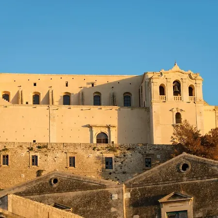 Appartamenti Con Vista - Pomelia *
